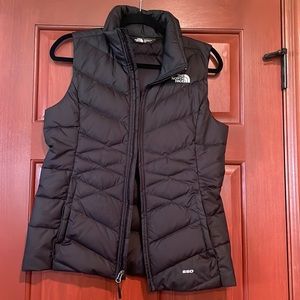 North face vest 550